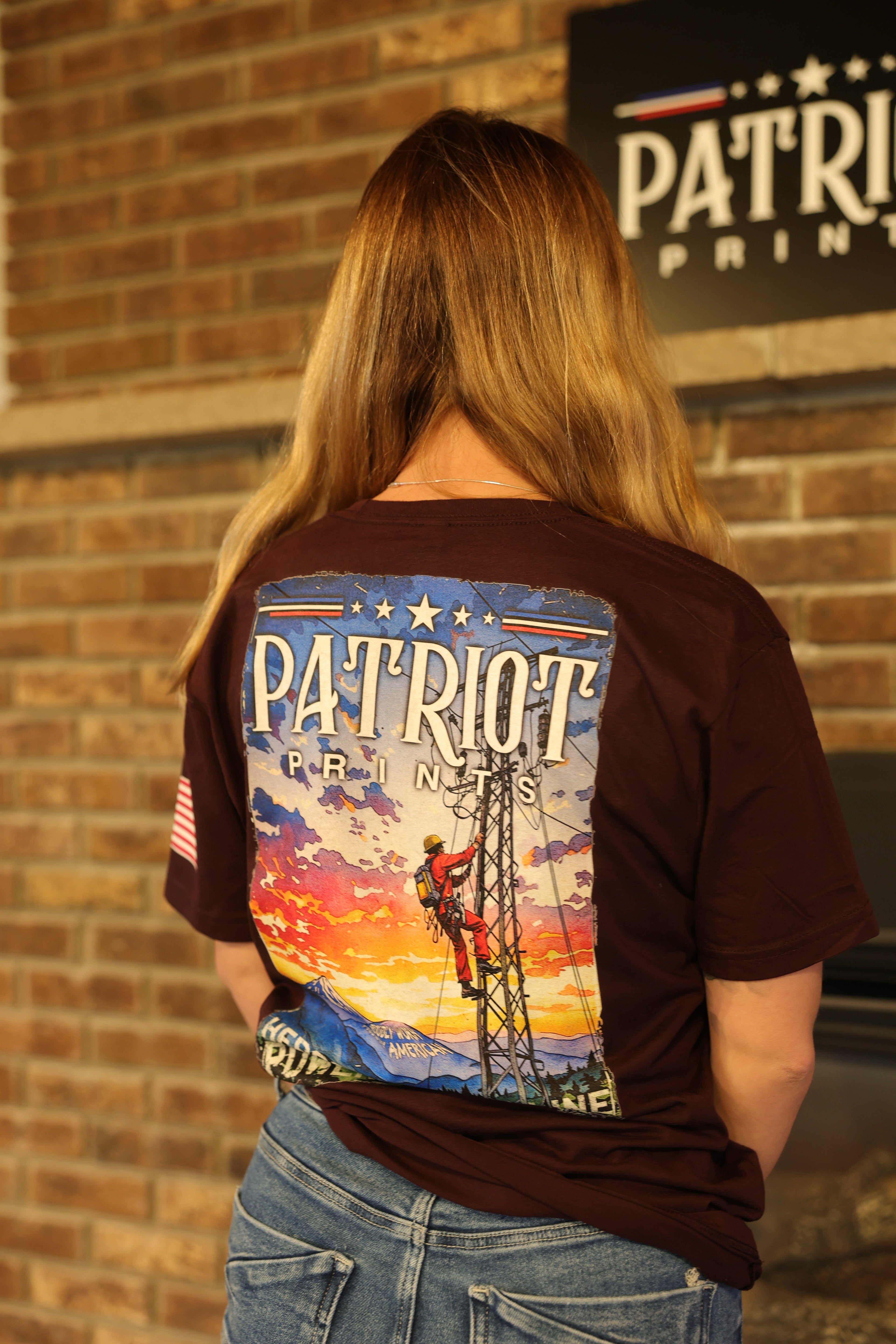 Lineman – Patriot Prints Lineman Tribute